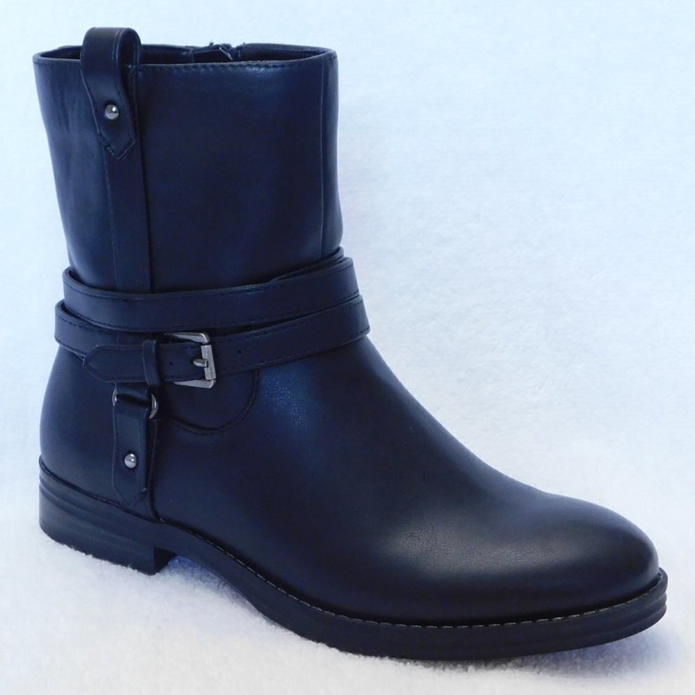 W393 Style & Co Black State Walking Booties 5 M